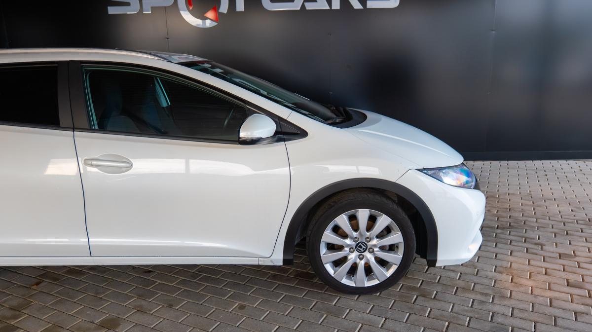 honda-civic-2014-diesel-1597cc