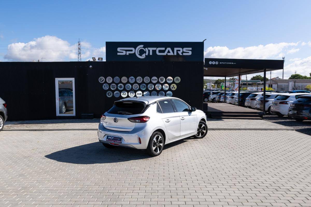 opel-corsa-2023-eletrico-500cc
