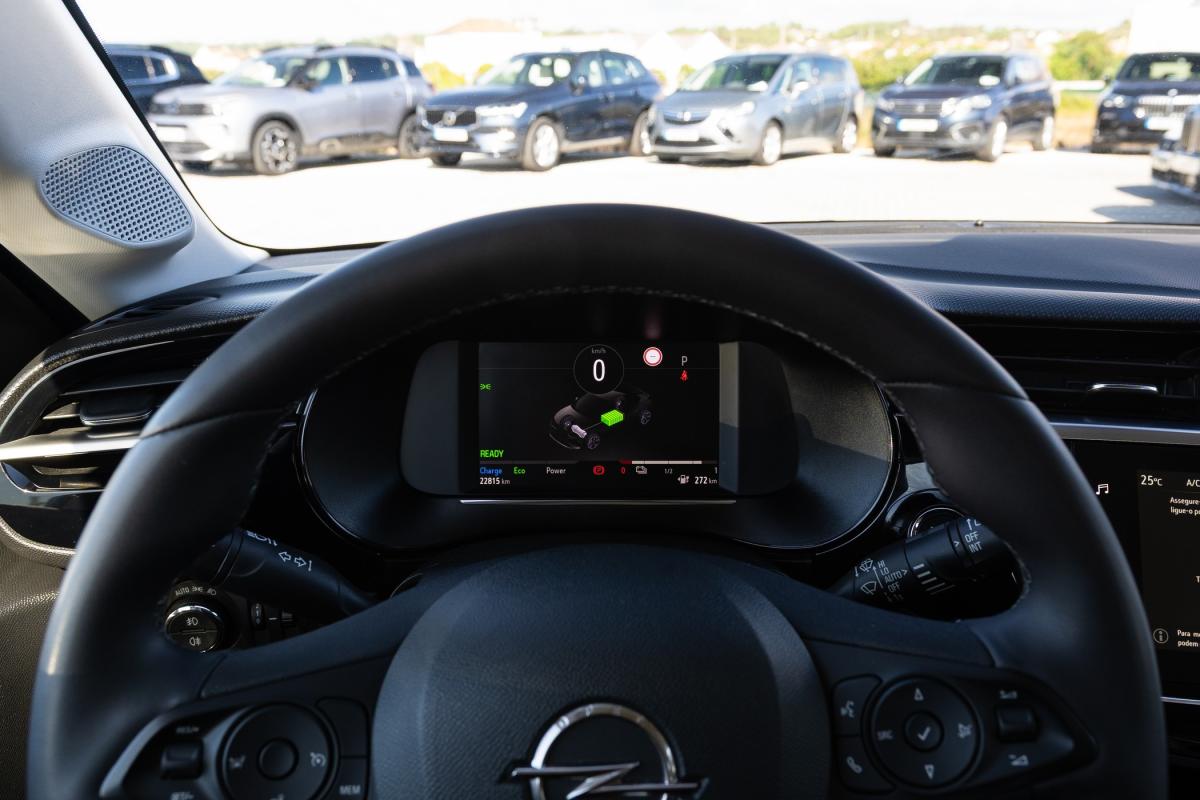 opel-corsa-2023-eletrico-500cc