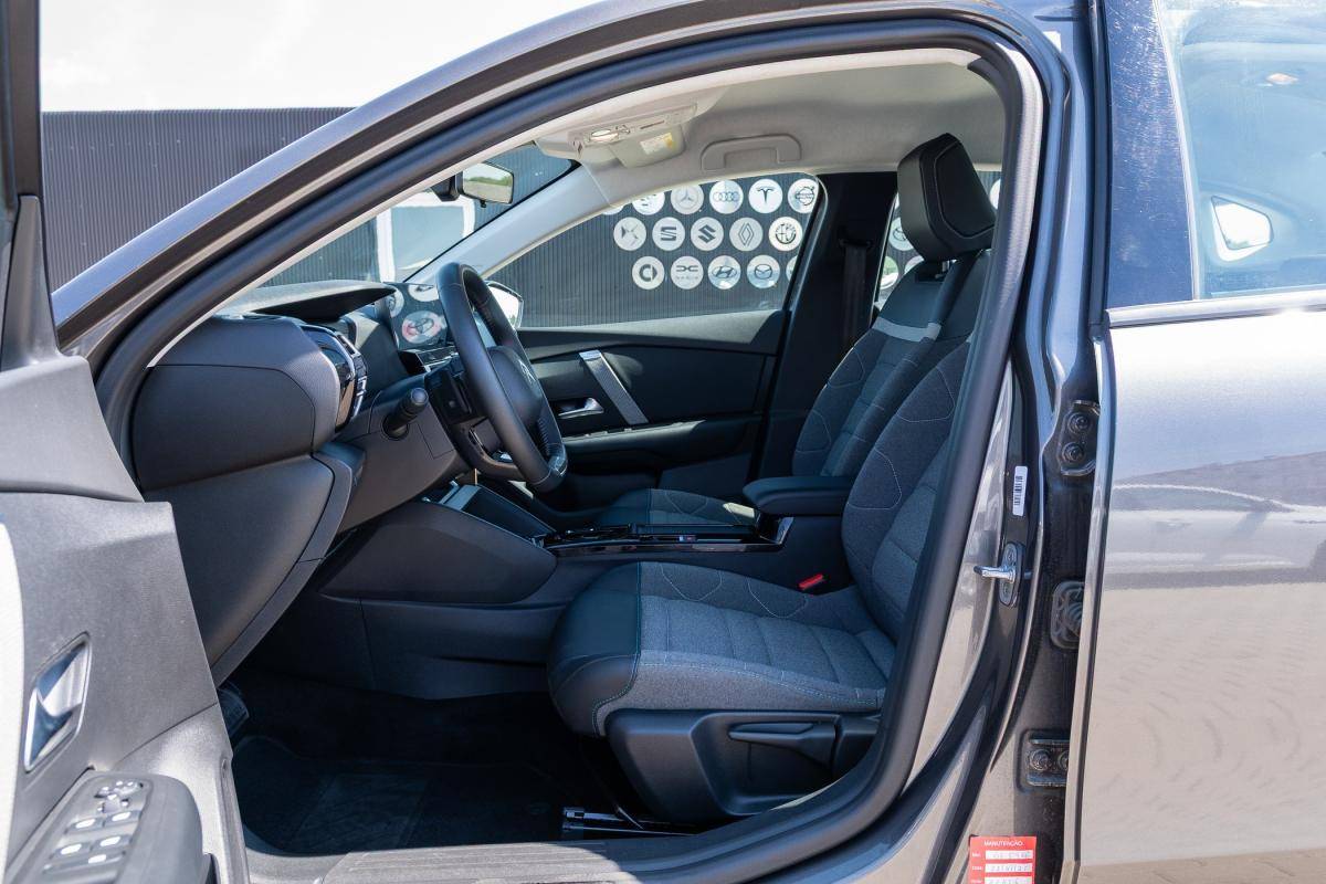 citroen-c4-2024-gasolina-1199cc