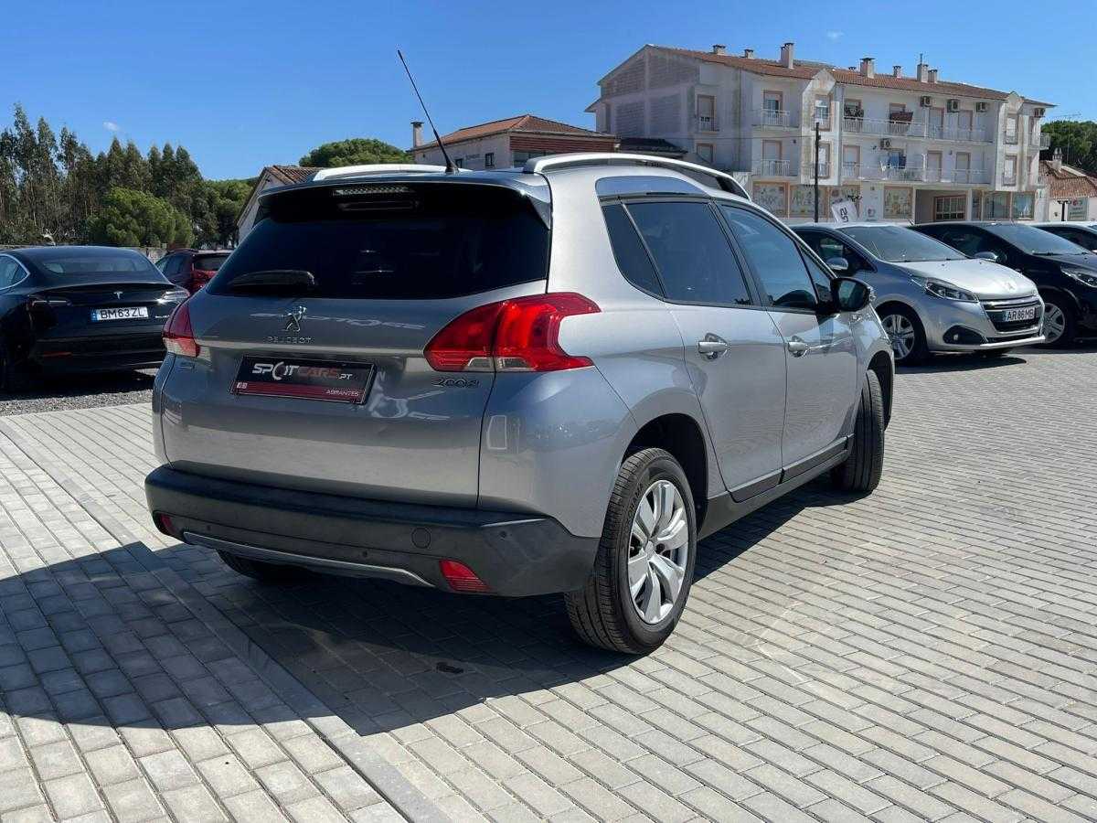 peugeot-2008-2016-gasolina-1199cc