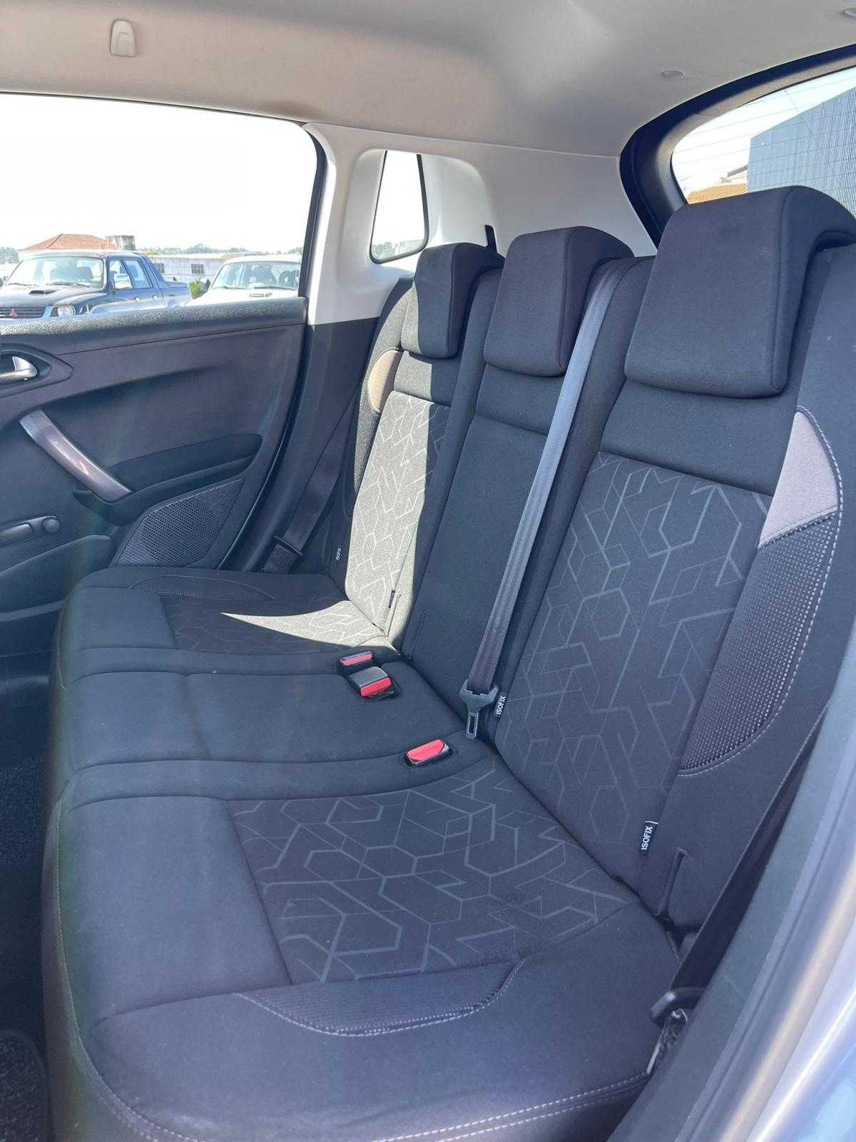 peugeot-2008-2016-gasolina-1199cc
