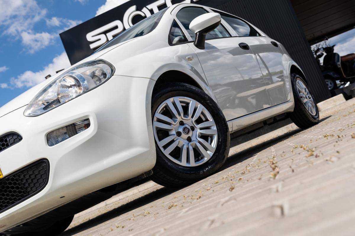 fiat-punto-2016-diesel-1248cc