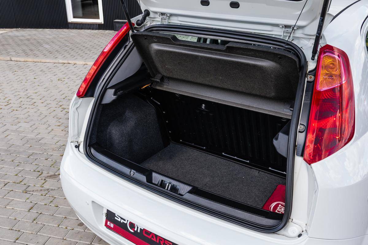 fiat-punto-2016-diesel-1248cc