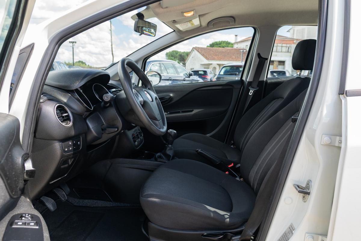 fiat-punto-2016-diesel-1248cc