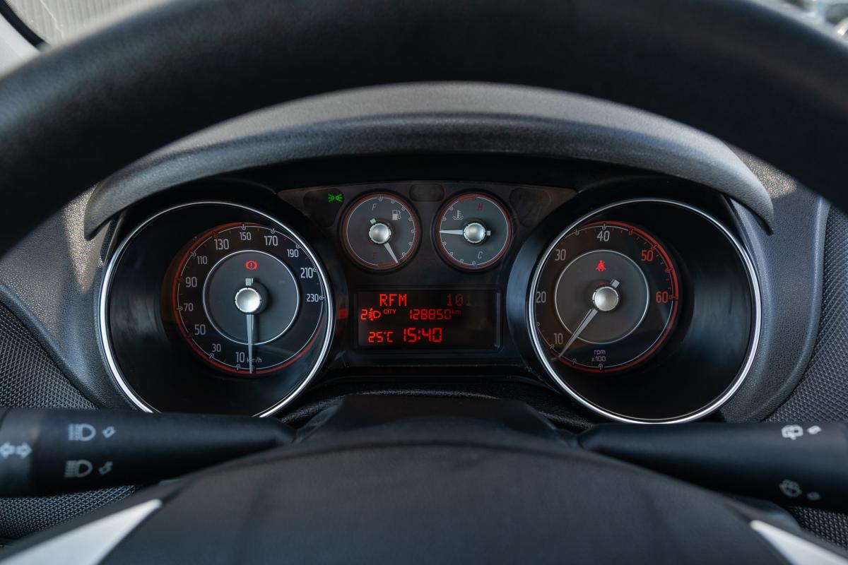 fiat-punto-2016-diesel-1248cc
