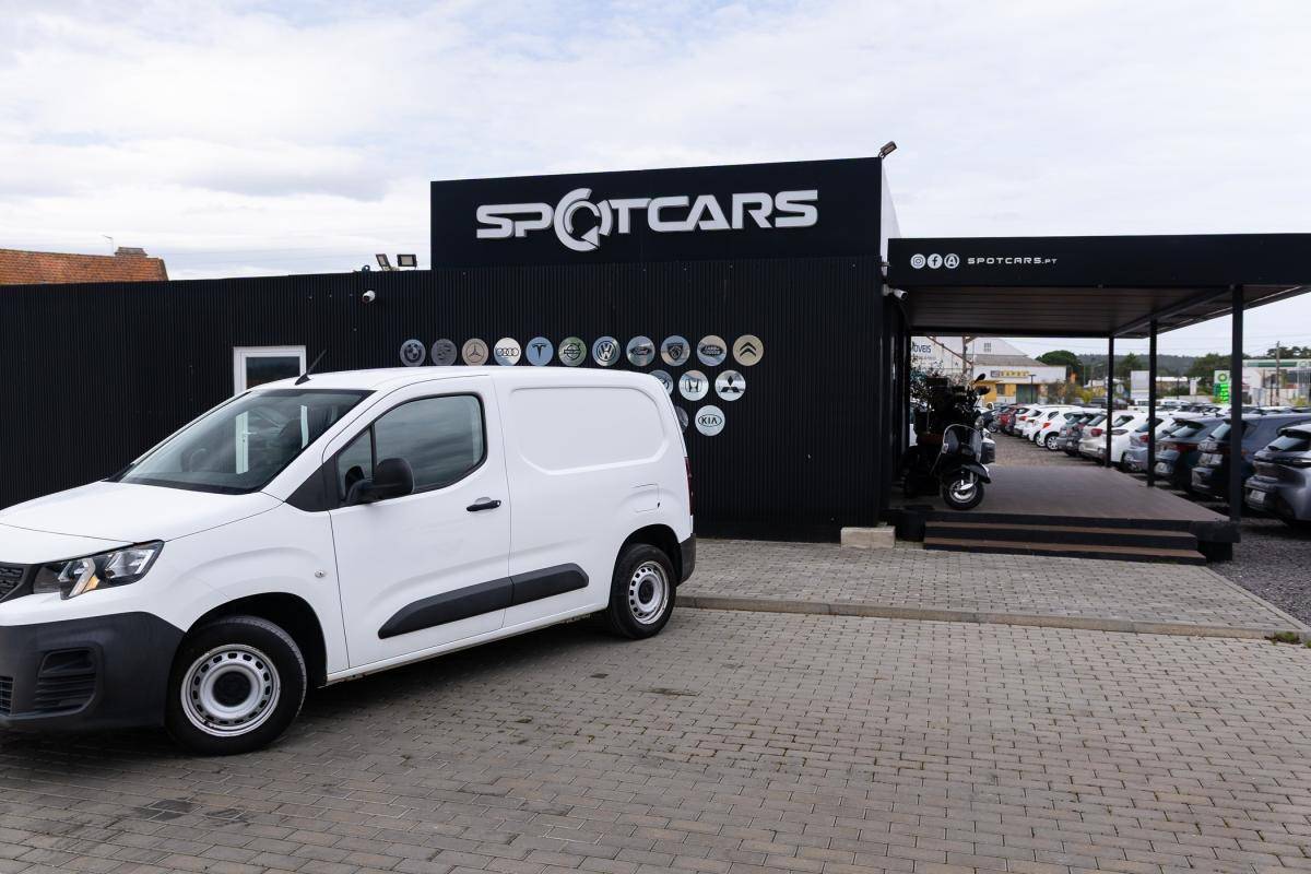 peugeot-partner-2019-diesel-1560cc