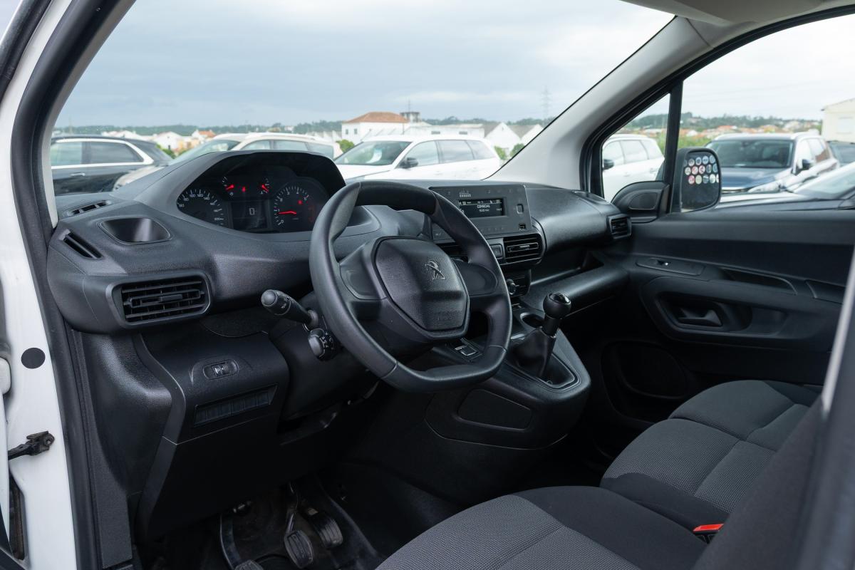 peugeot-partner-2019-diesel-1560cc