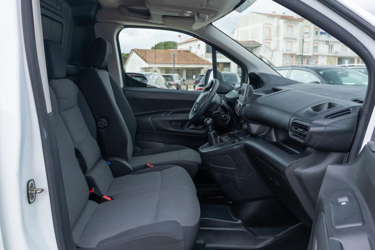 peugeot-partner-2019-diesel-1560cc