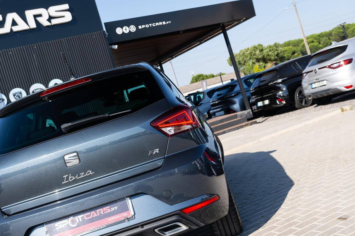 seat-ibiza-2023-gasolina-999cc