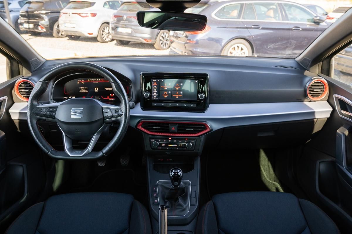 seat-ibiza-2023-gasolina-999cc