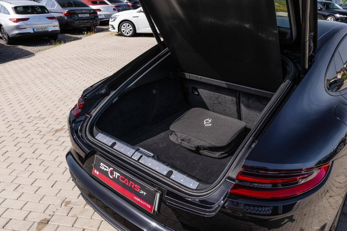 porsche-panamera-2018-hibrido-a-gasolina-2894cc