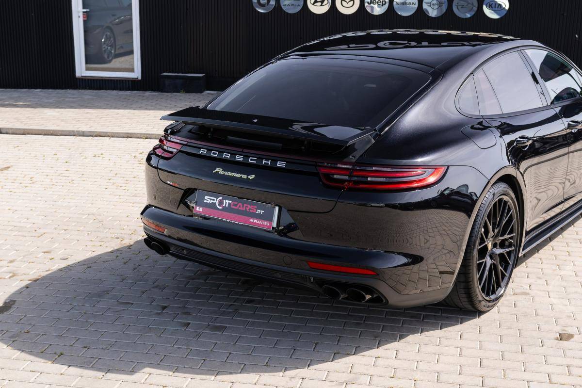 porsche-panamera-2018-hibrido-a-gasolina-2894cc