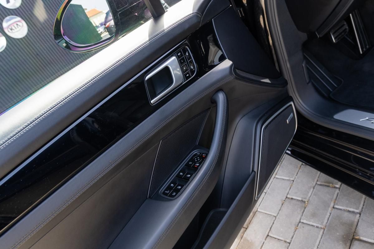 porsche-panamera-2018-hibrido-a-gasolina-2894cc