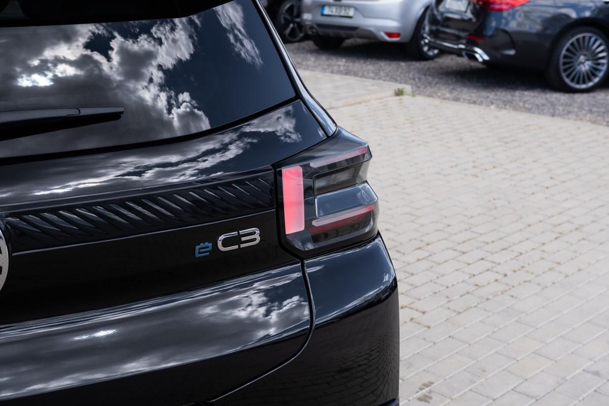 citroen-e-c3-2025-eletrico-500cc