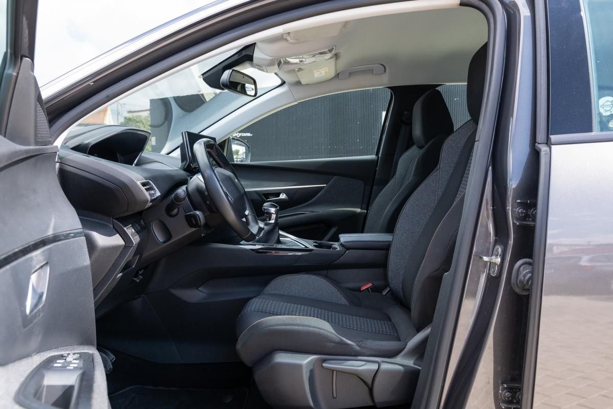 peugeot-3008-2022-diesel-1499cc