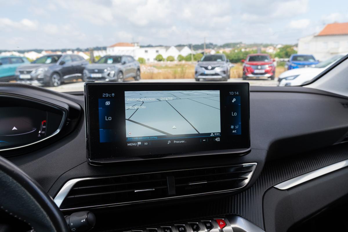 peugeot-3008-2022-diesel-1499cc