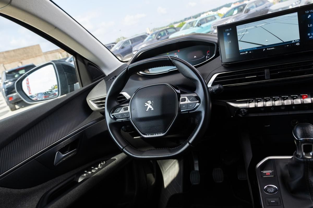 peugeot-3008-2022-diesel-1499cc
