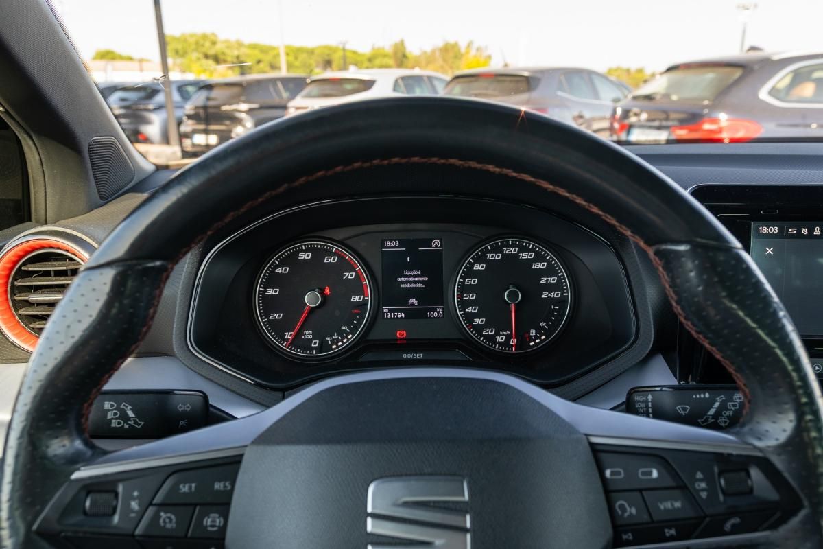 seat-arona-2022-gasolina-999cc