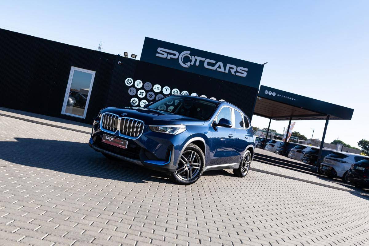 bmw-ix-2023-eletrico-500cc