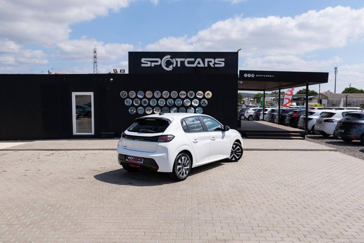 peugeot-208-2024-gasolina-1199cc