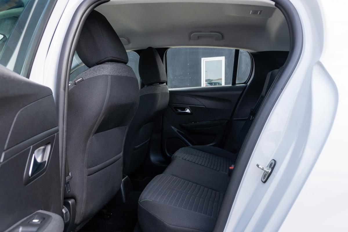 peugeot-208-2024-gasolina-1199cc