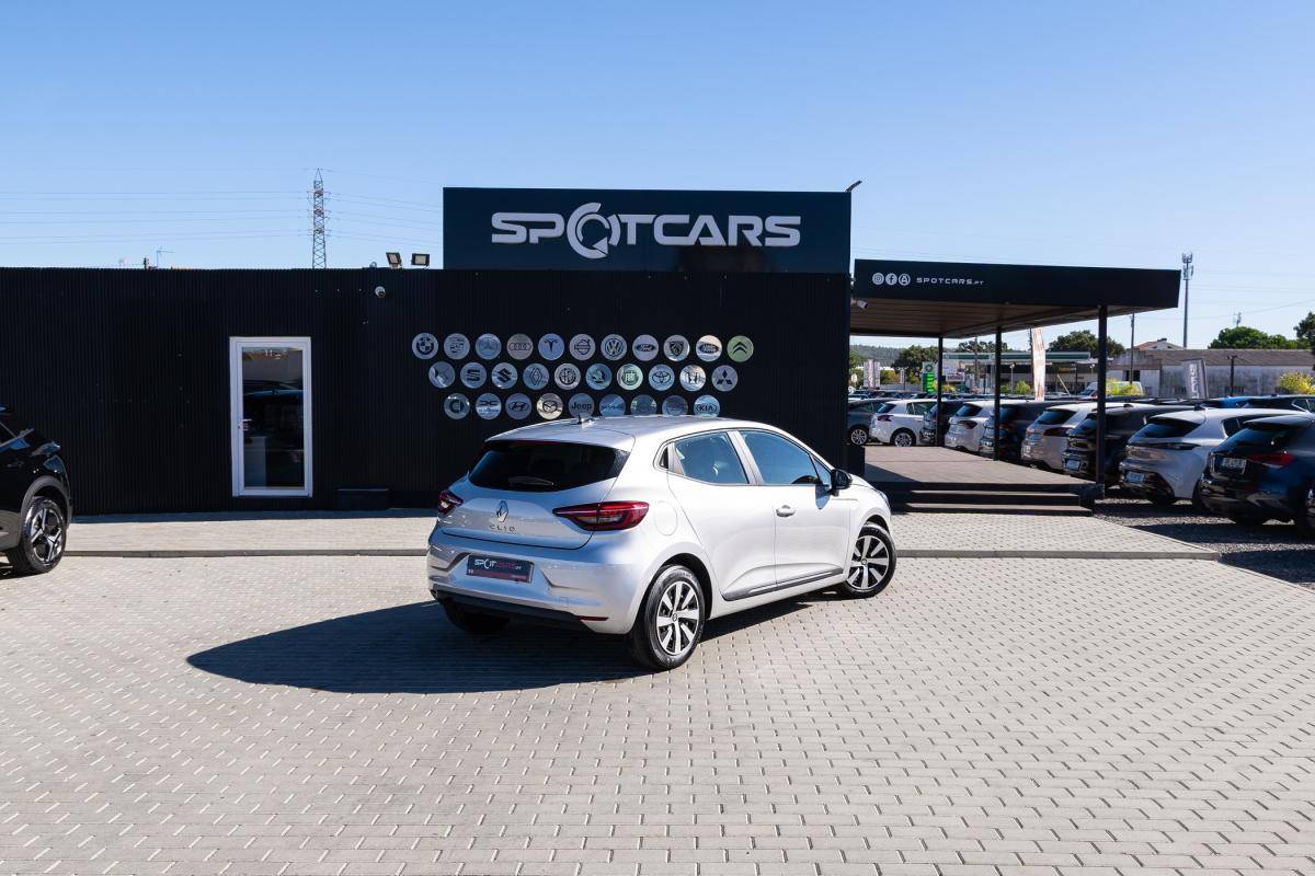renault-clio-2023-gasolina-999cc