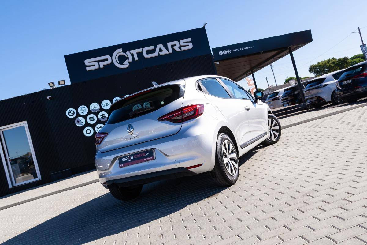 renault-clio-2023-gasolina-999cc