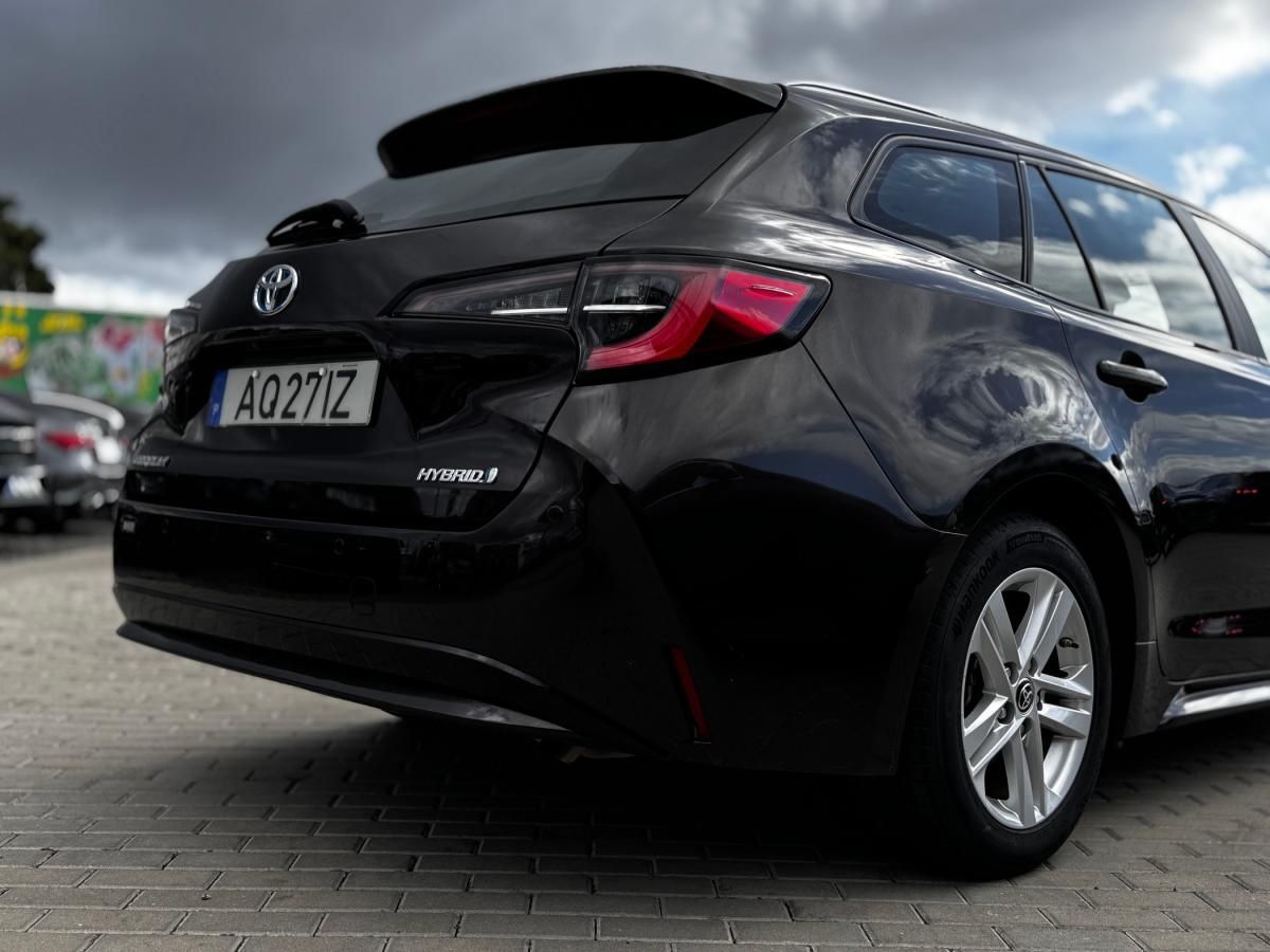 toyota-corolla-2022-hibrido-a-gasolina-1798cc