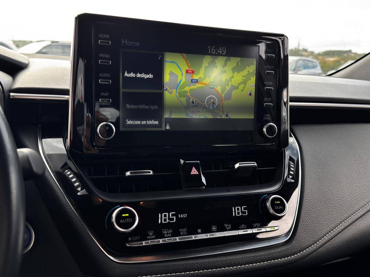 toyota-corolla-2022-hibrido-a-gasolina-1798cc