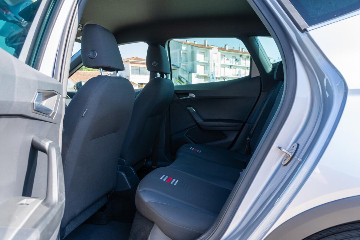 seat-arona-2021-gasolina-999cc