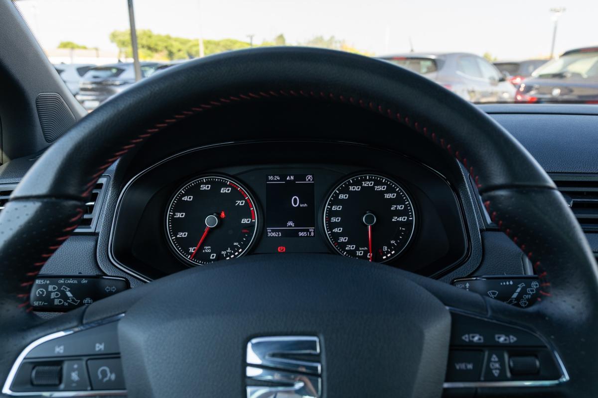seat-arona-2021-gasolina-999cc