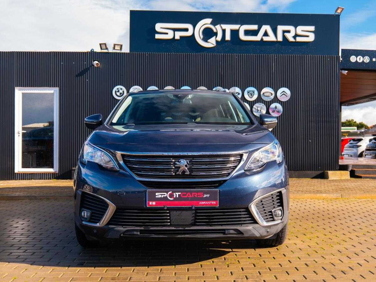 peugeot-5008-2019-diesel-1499cc