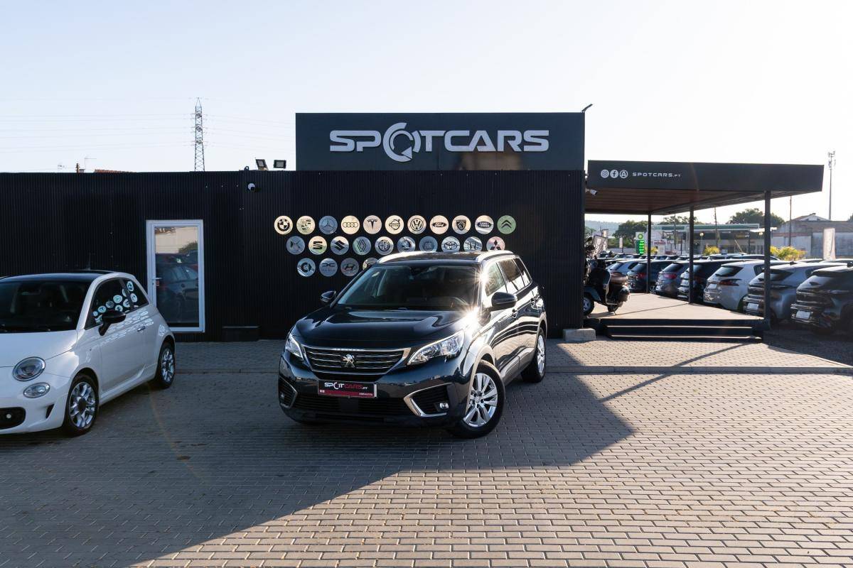 peugeot-5008-2019-diesel-1499cc