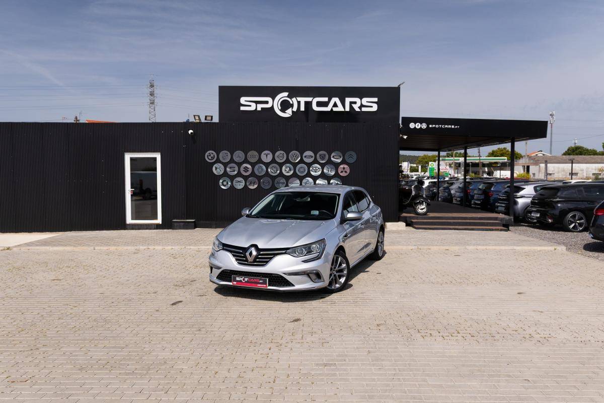 renault-megane-2019-diesel-1461cc