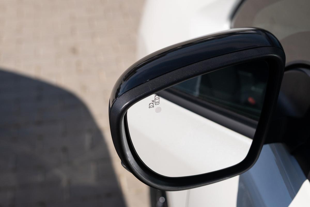 nissan-leaf-2024-eletrico-500cc