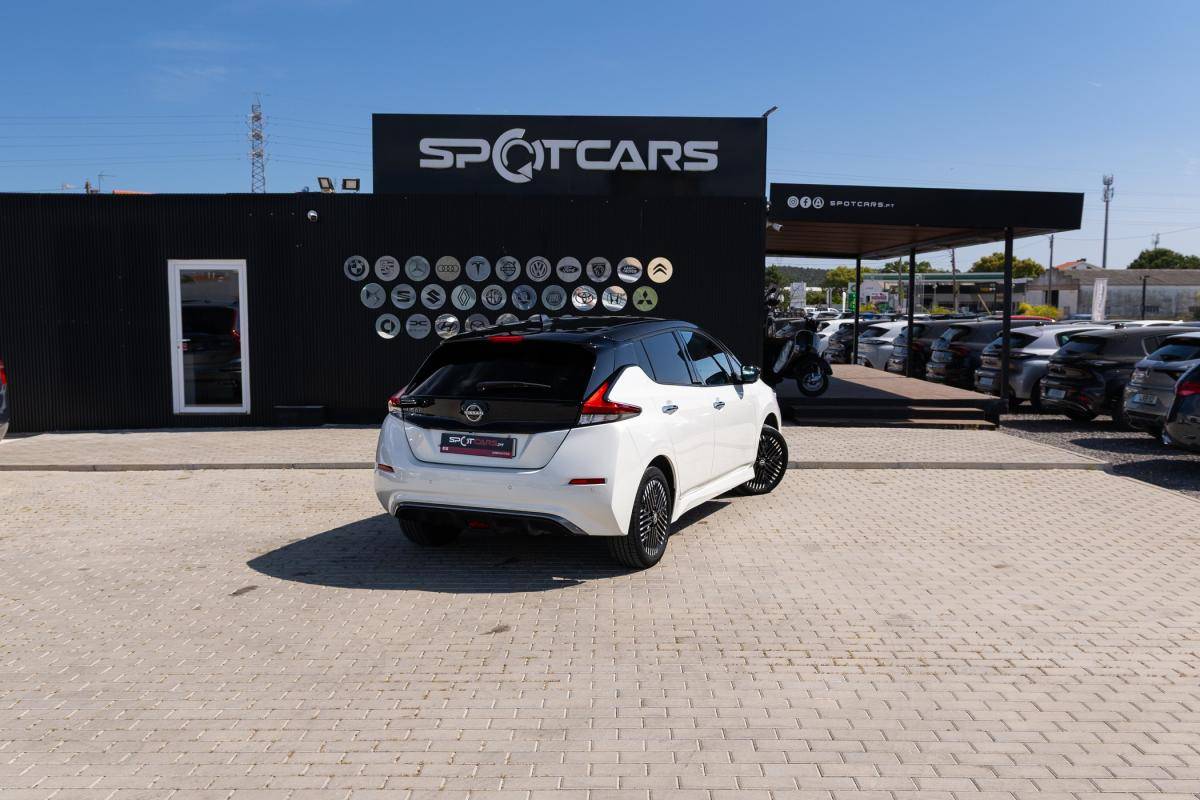 nissan-leaf-2024-eletrico-500cc