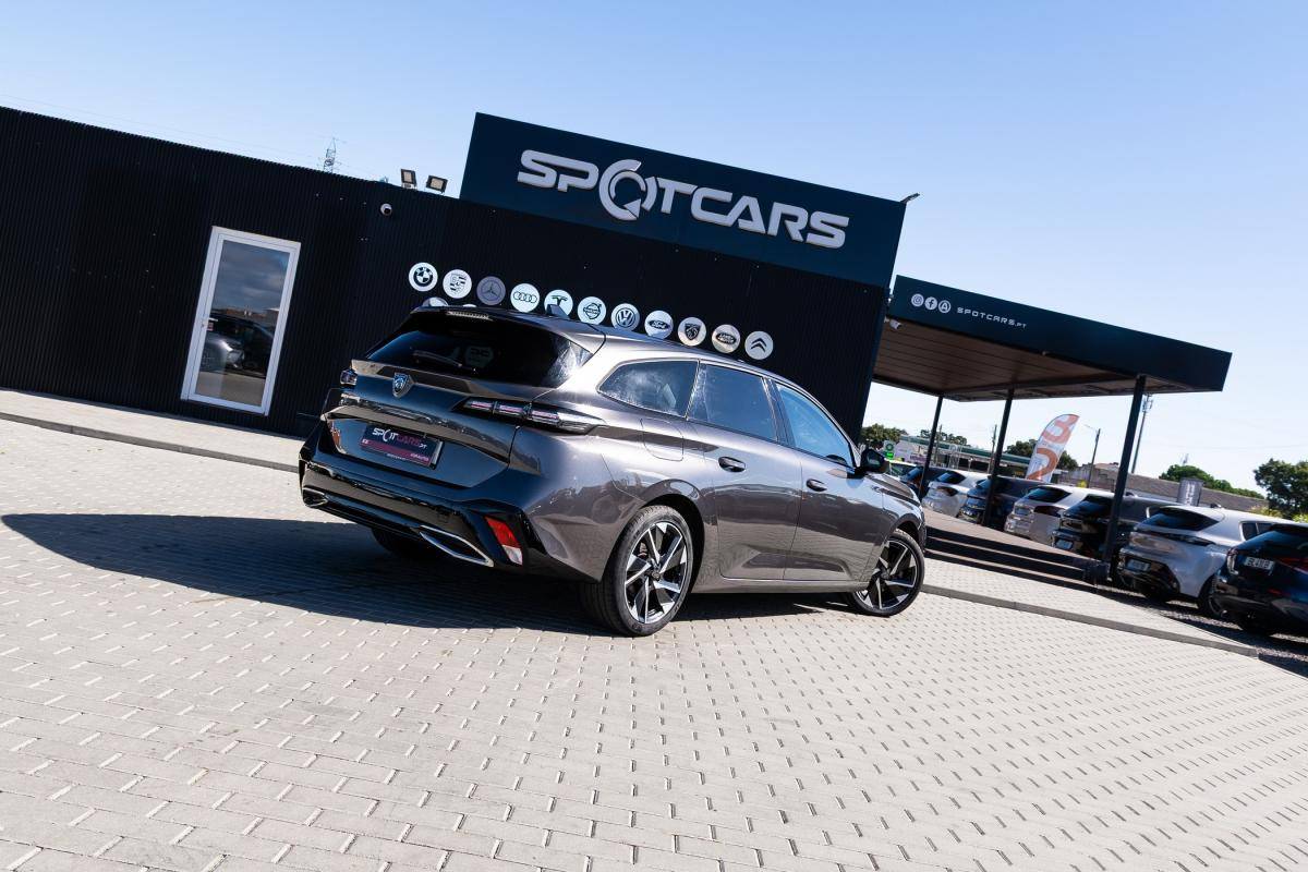 peugeot-308-sw-2023-diesel-1499cc