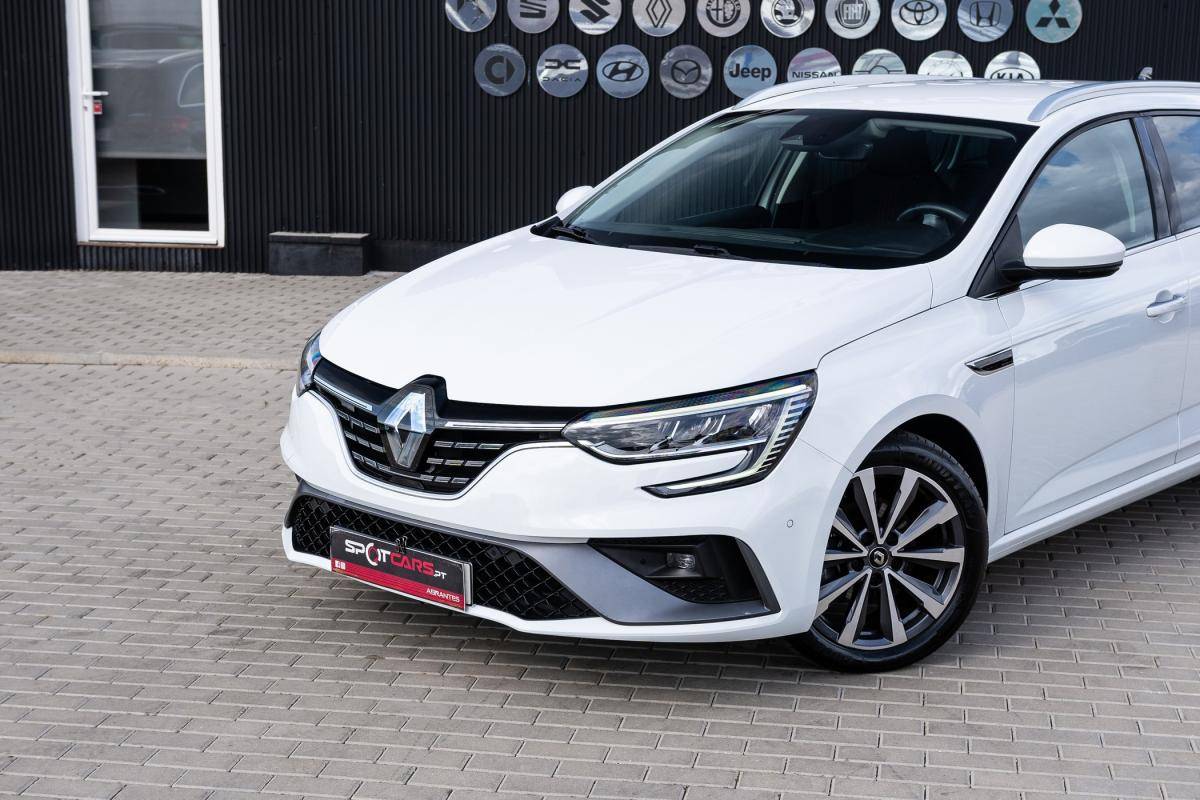 renault-megane-sport-tourer-2022-diesel-1461cc