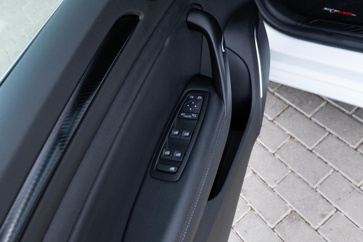 renault-megane-sport-tourer-2022-diesel-1461cc