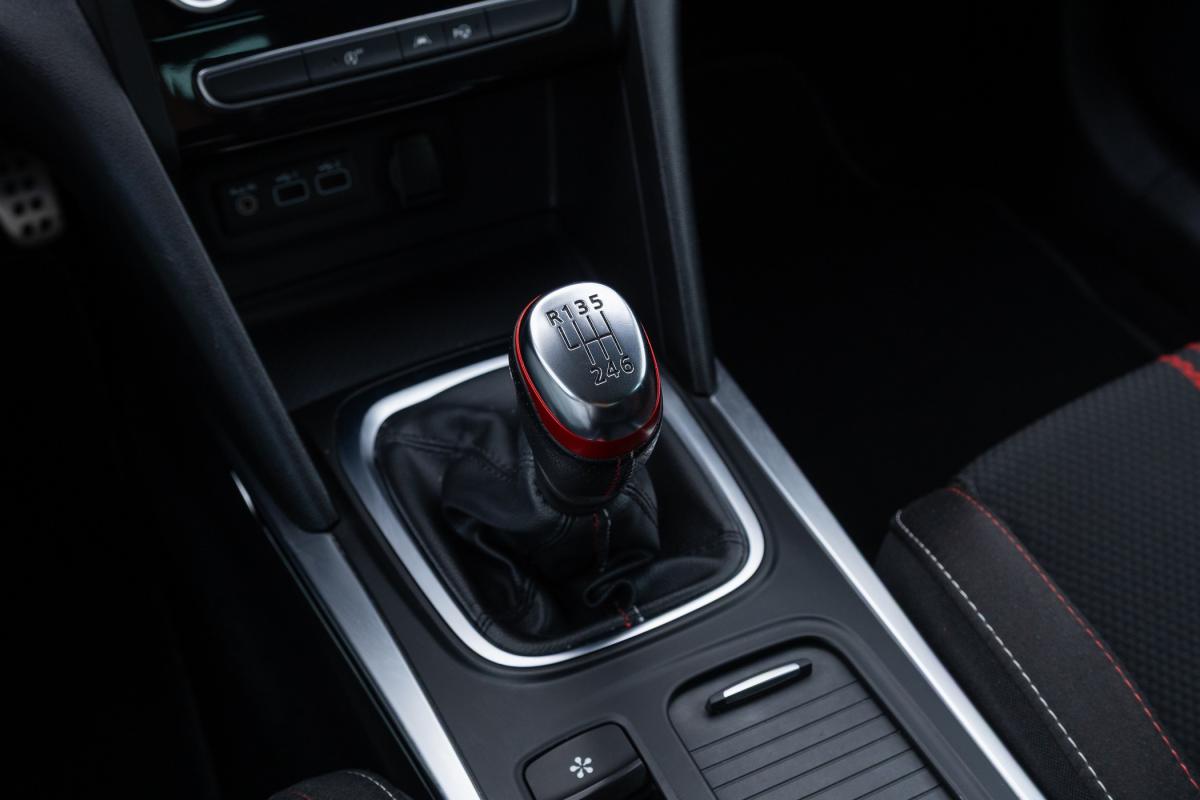 renault-megane-sport-tourer-2022-diesel-1461cc