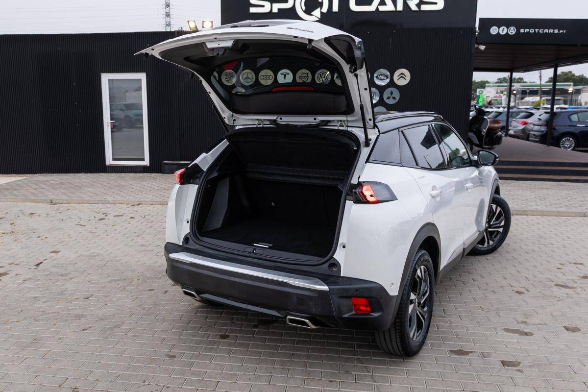 peugeot-2008-2021-gasolina-1199cc