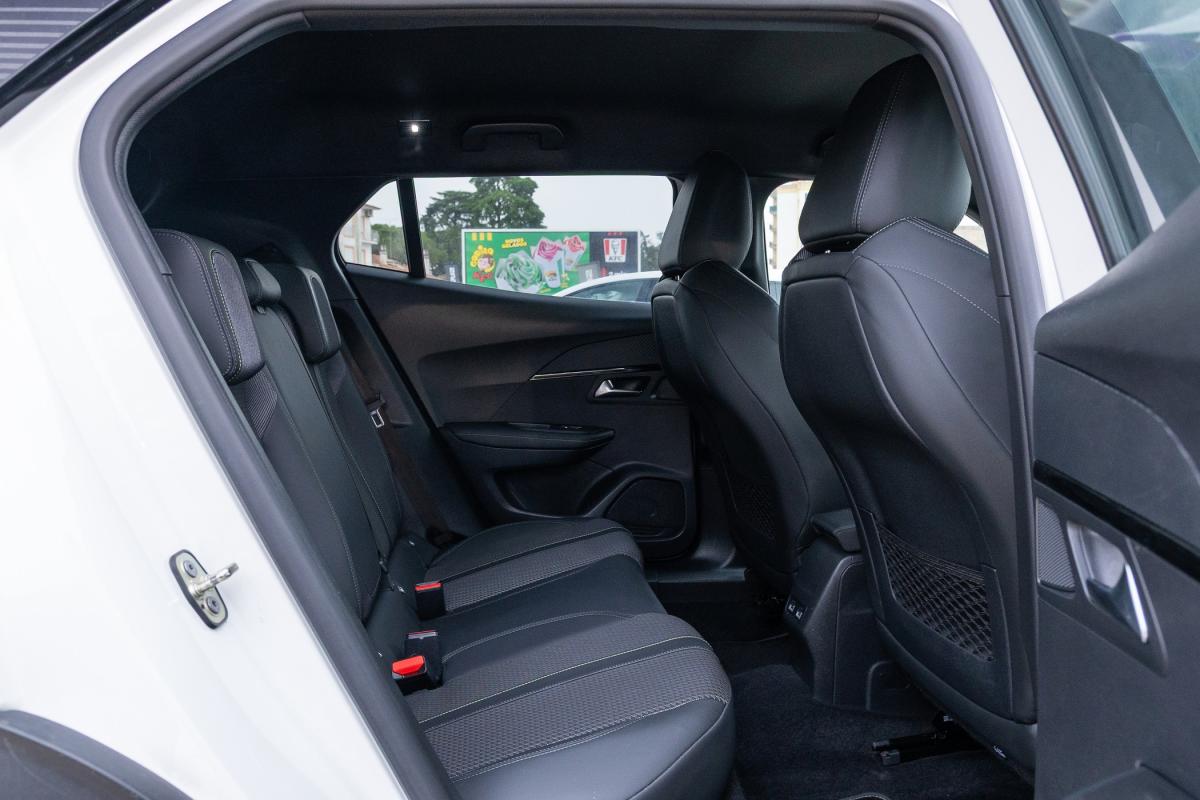 peugeot-2008-2021-gasolina-1199cc