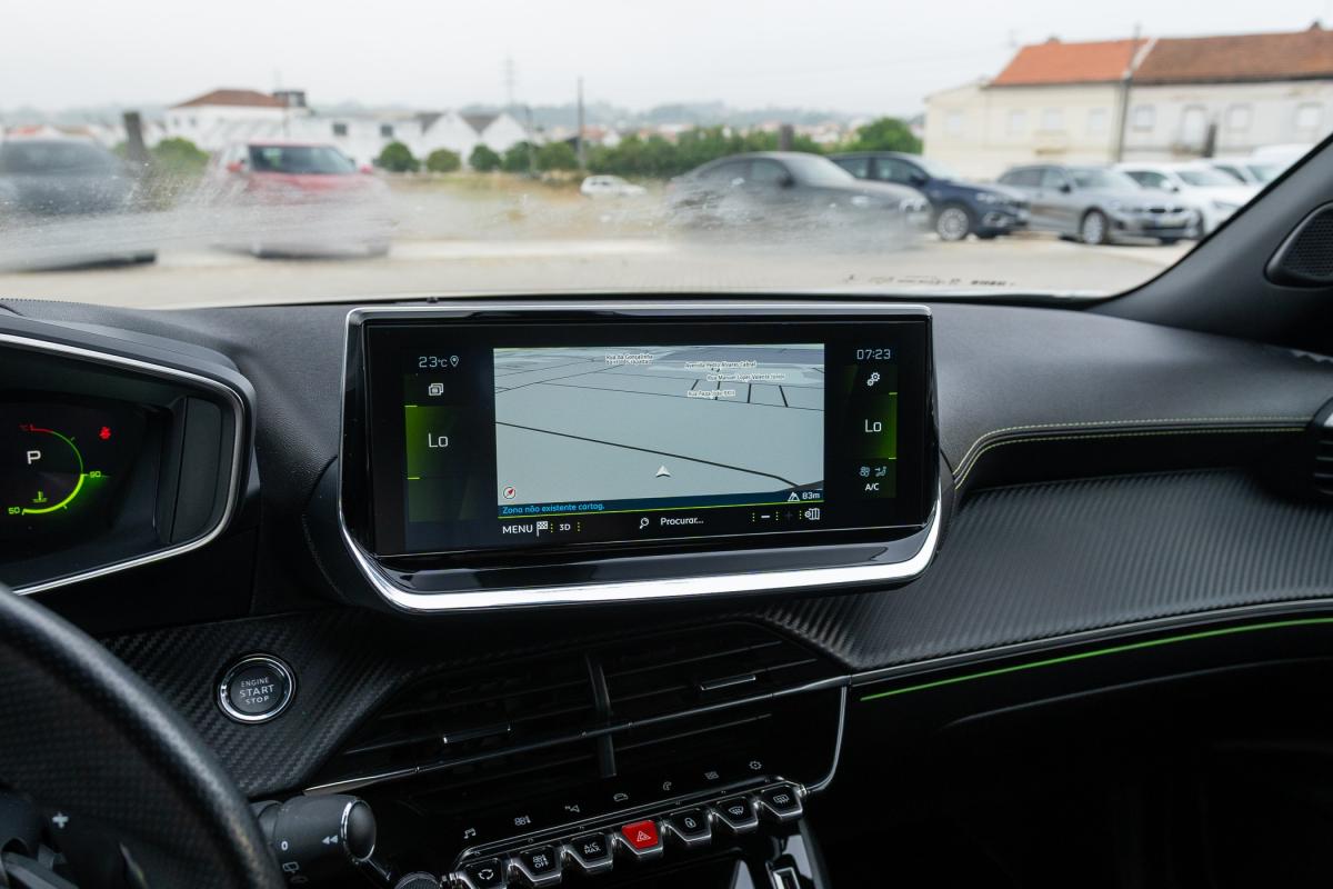 peugeot-2008-2021-gasolina-1199cc