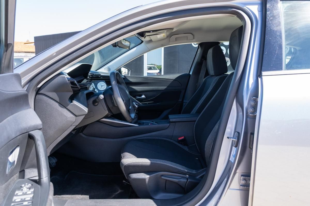 peugeot-308-2022-diesel-1499cc