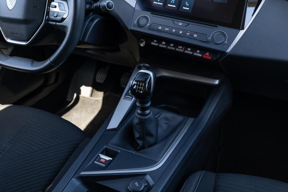 peugeot-308-2022-diesel-1499cc