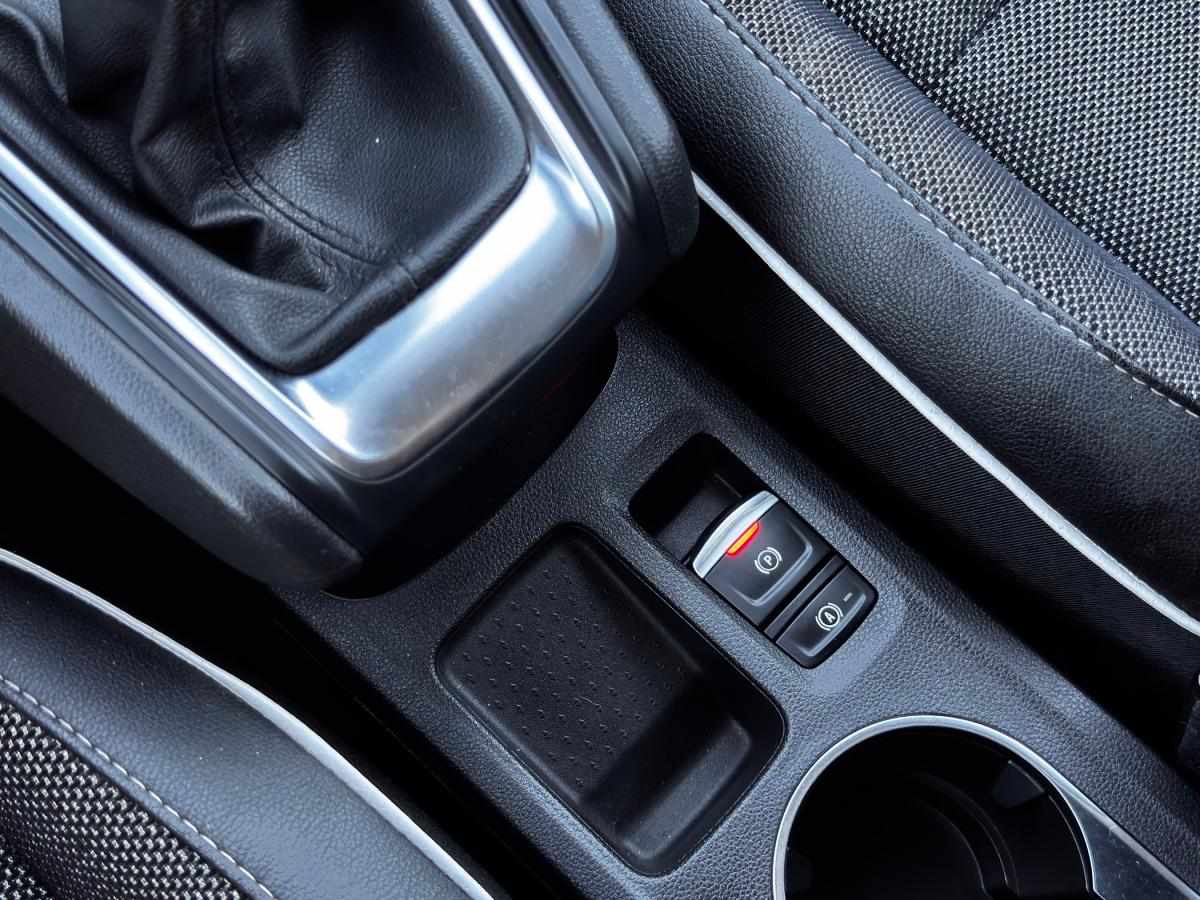 renault-captur-2023-gasolina-999cc