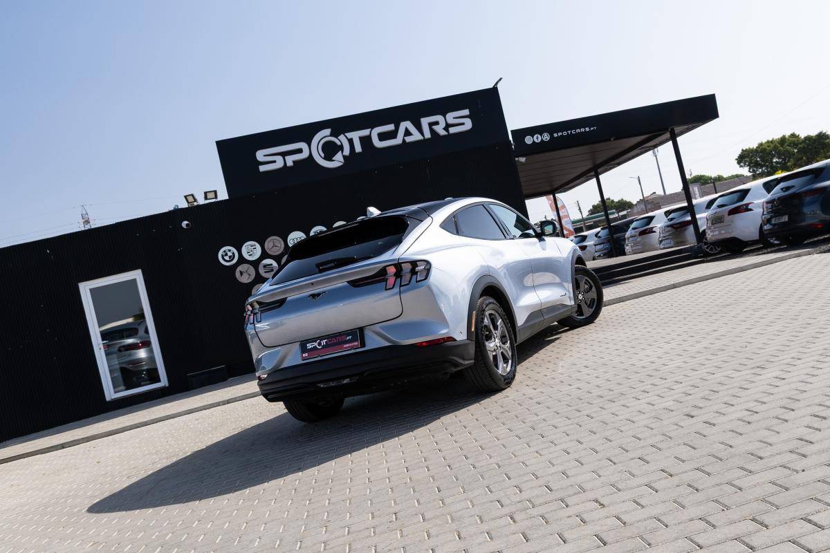 ford-mustang-2022-eletrico-500cc