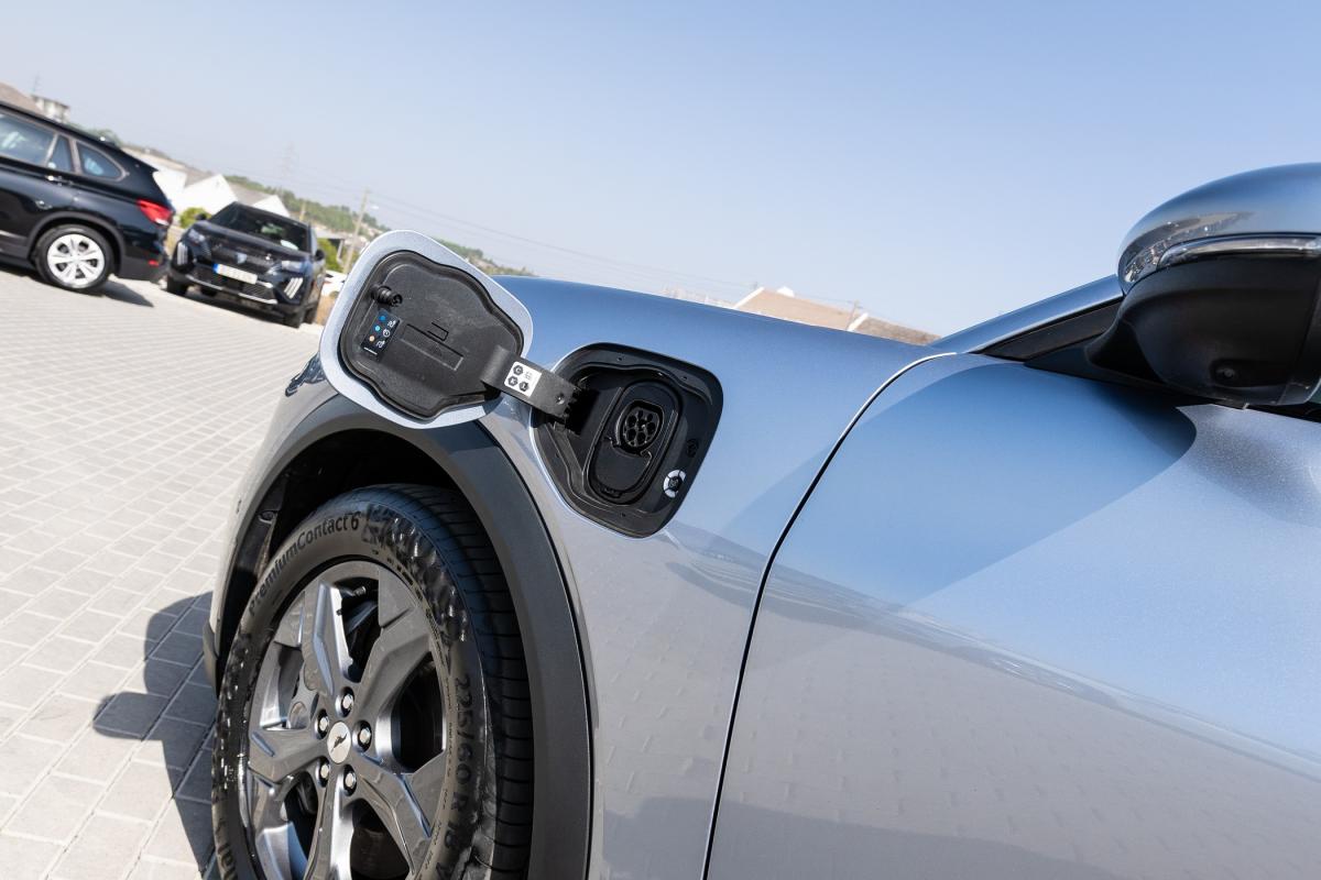 ford-mustang-2022-eletrico-500cc