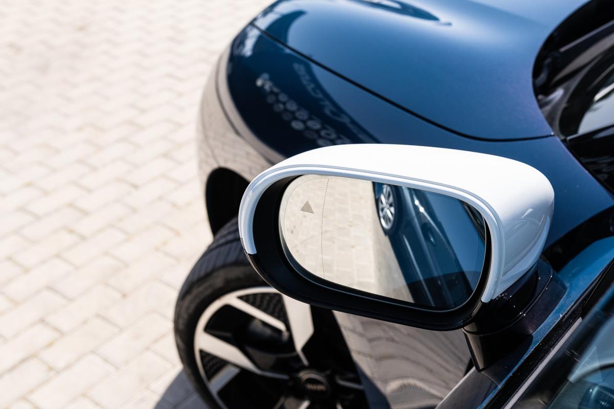 mini-cooper-2025-eletrico-500cc